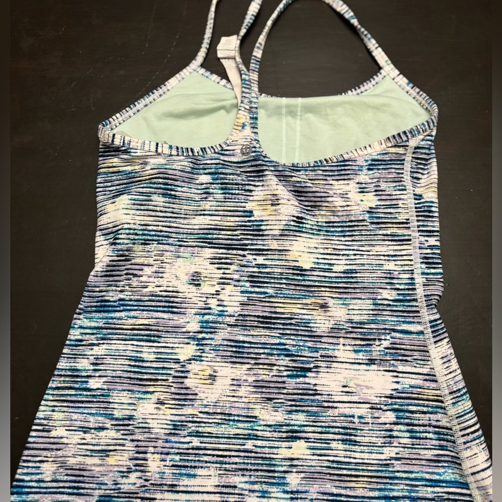 Lululemon tank top